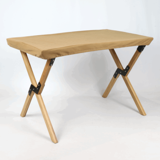 Safari Field Table